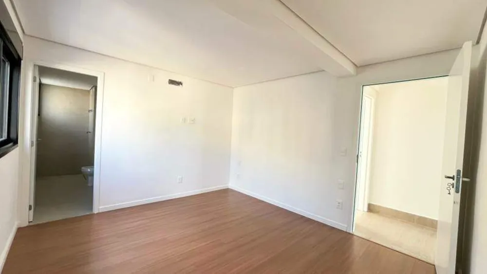 Cobertura, 3 quartos, 204 m² - Foto 5