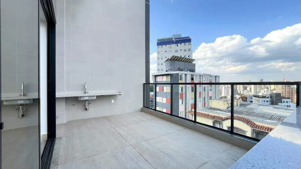 Cobertura, 3 quartos, 204 m² - Foto 2