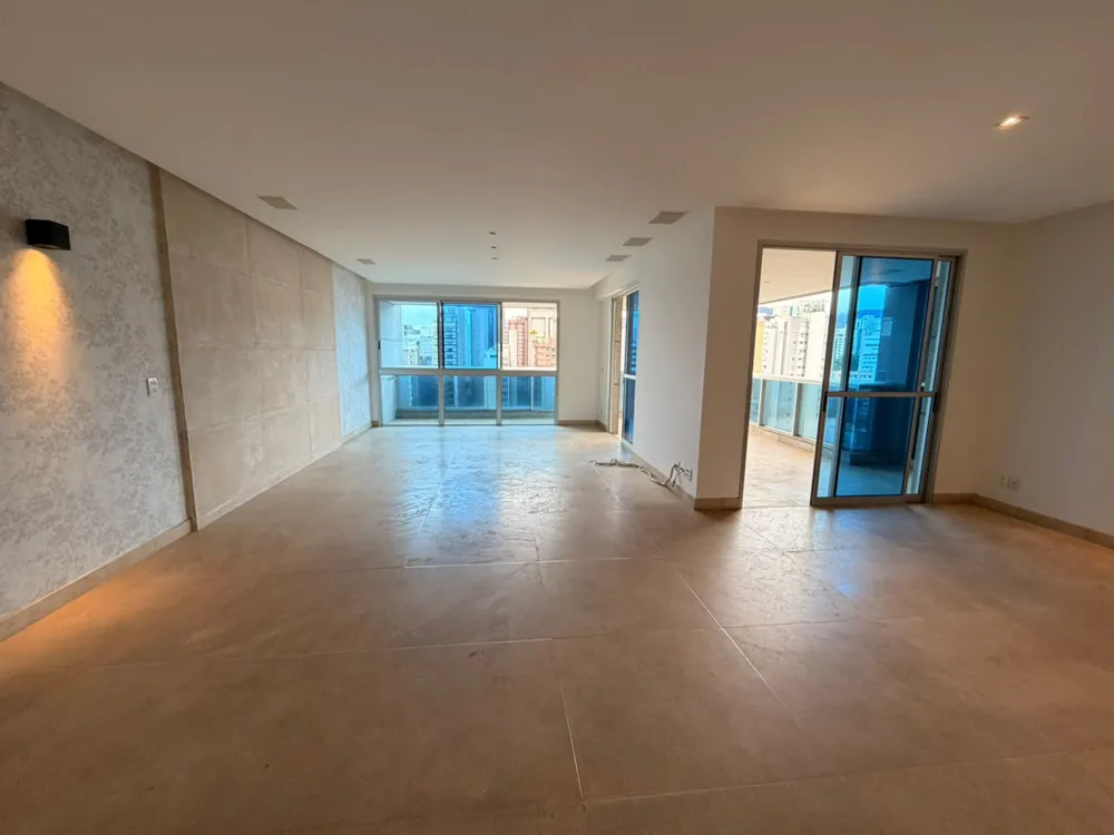 Apartamento, 4 quartos, 260 m² - Foto 1