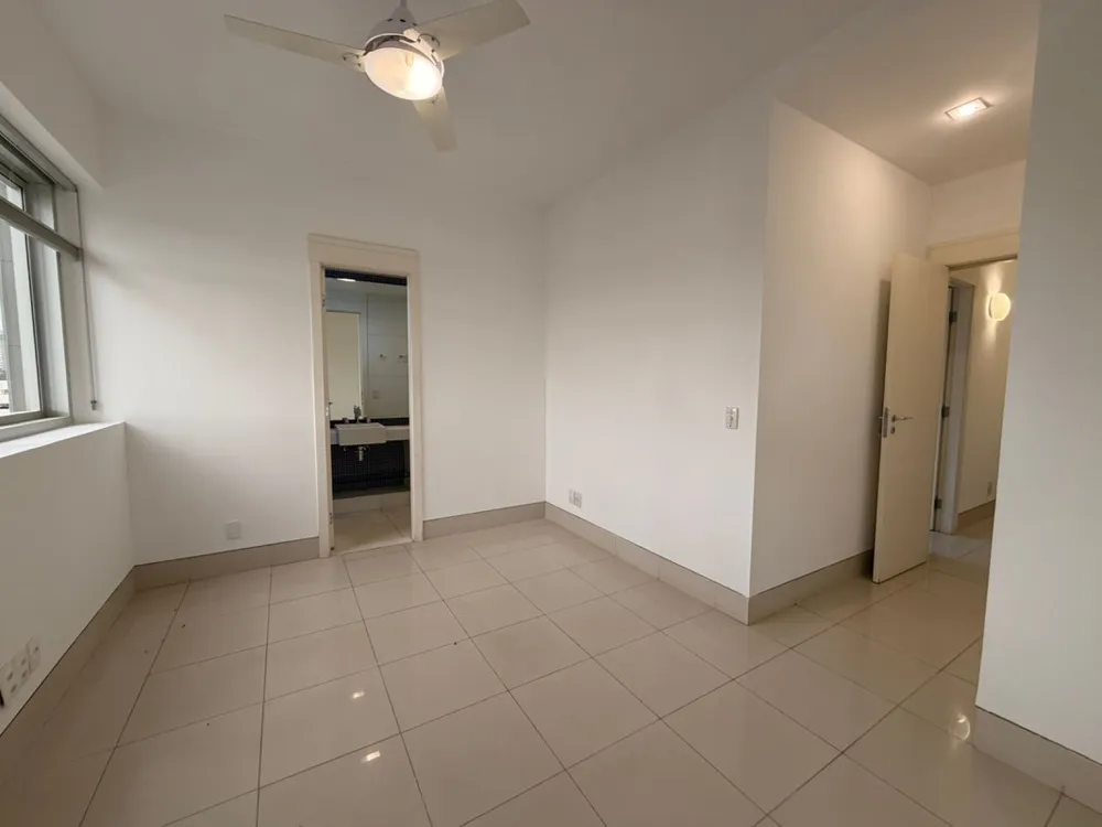 Apartamento, 4 quartos, 260 m² - Foto 13
