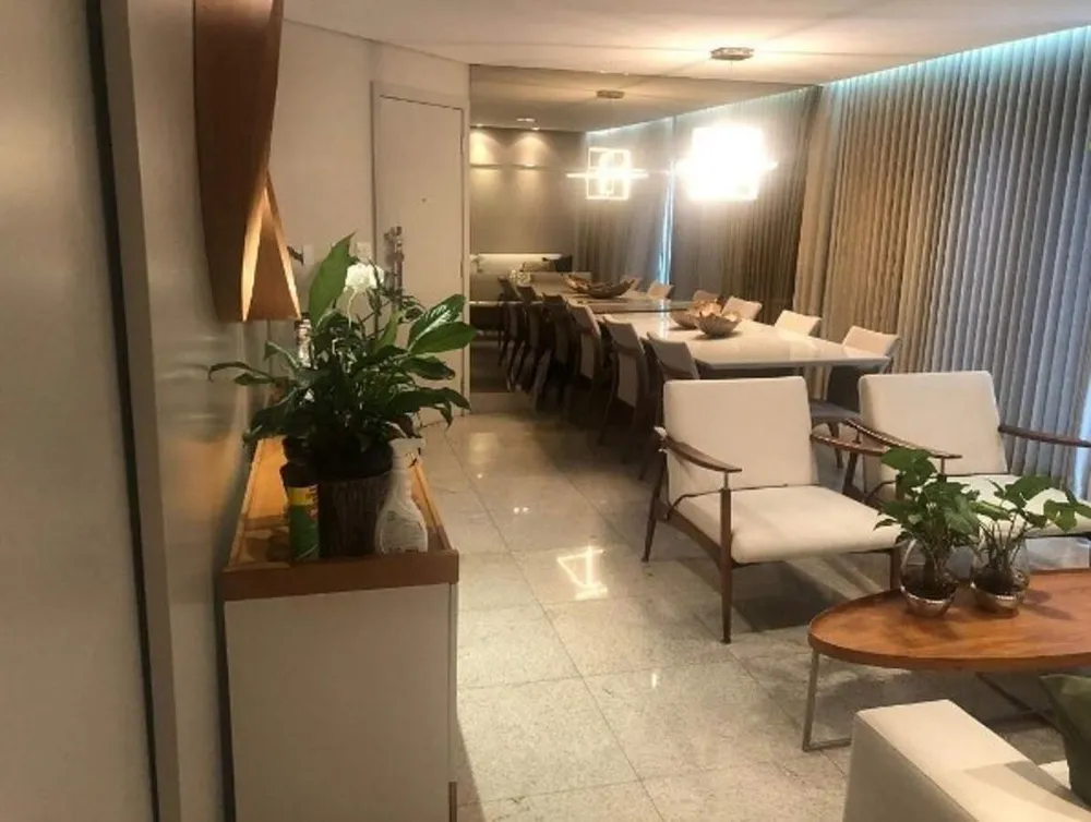 Apartamento, 4 quartos, 215 m² - Foto 2
