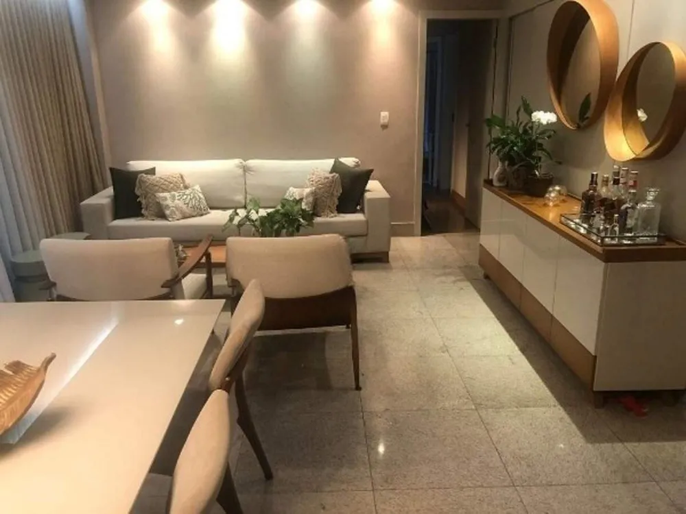 Apartamento, 4 quartos, 215 m² - Foto 1