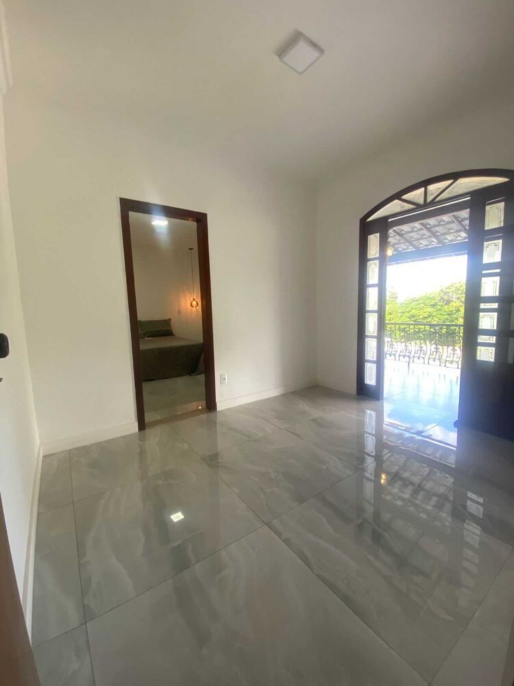 Casa à venda com 5 quartos, 339m² - Foto 16