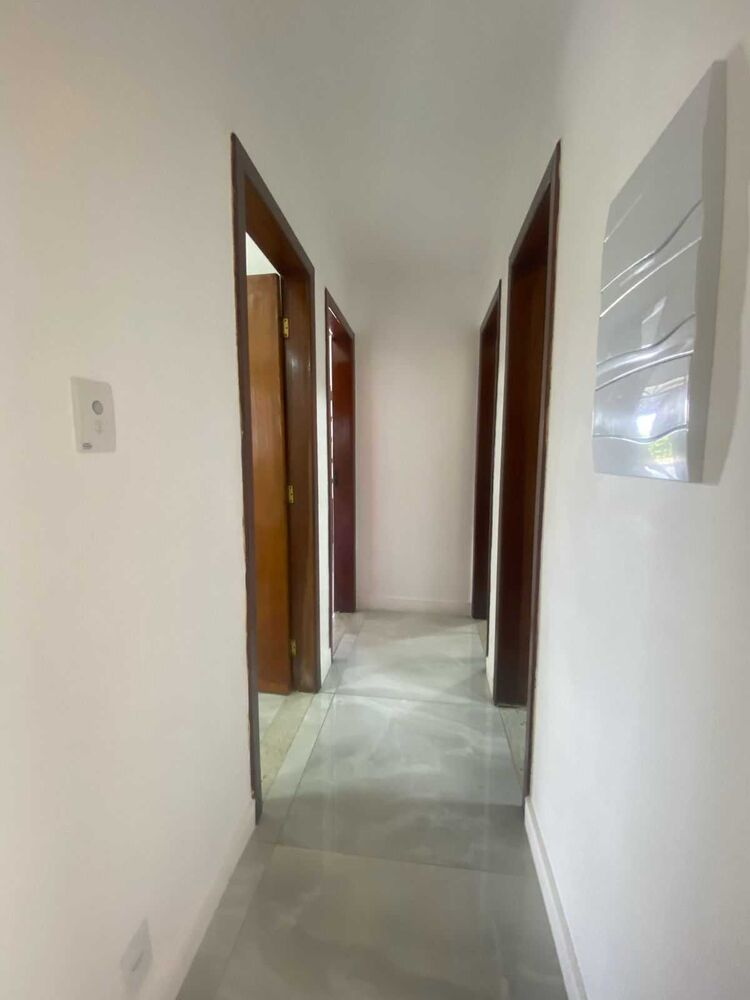 Casa à venda com 5 quartos, 339m² - Foto 9