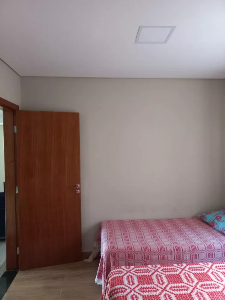 Casa à venda com 3 quartos, 150m² - Foto 10