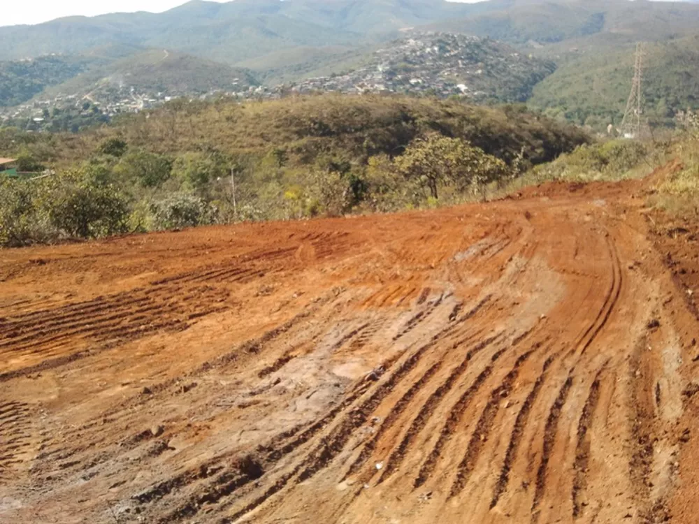 Terreno à venda, 400m² - Foto 1