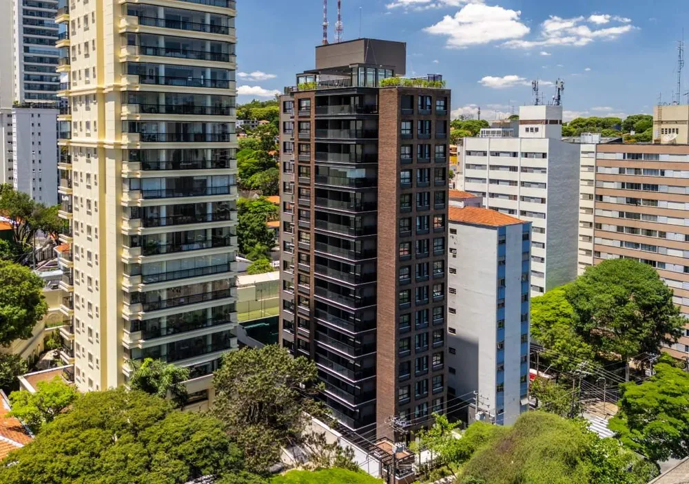 Cobertura, 3 quartos, 222 m² - Foto 1