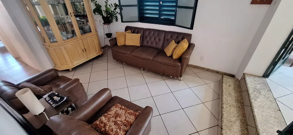 Casa à venda com 3 quartos, 185m² - Foto 7