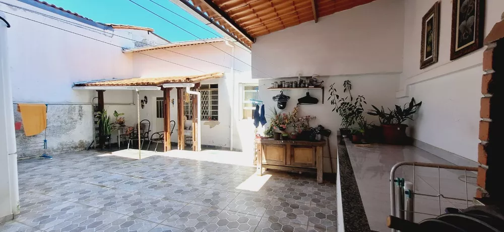 Casa à venda com 3 quartos, 185m² - Foto 20