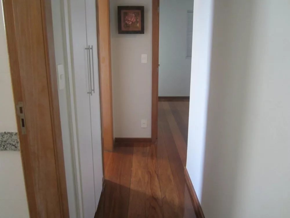 Apartamento à venda com 3 quartos, 80m² - Foto 4