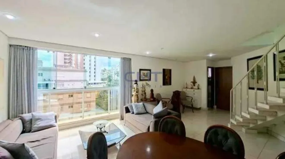 Cobertura, 5 quartos, 208 m² - Foto 2