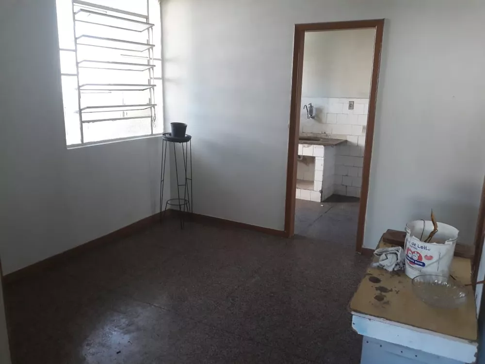 Apartamento à venda com 3 quartos, 140m² - Foto 4