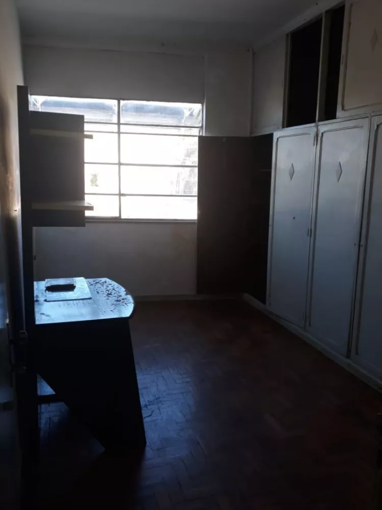 Apartamento à venda com 3 quartos, 140m² - Foto 13