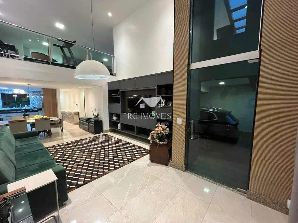 Casa, 3 quartos, 308 m² - Foto 2