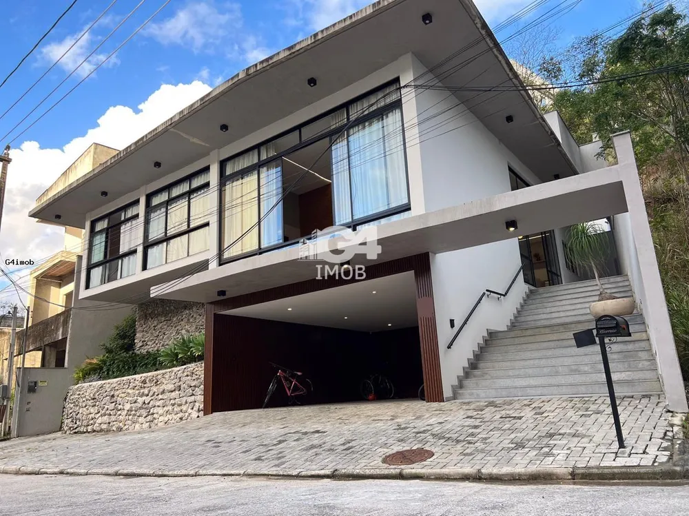 Casa, 4 quartos, 417 m² - Foto 1