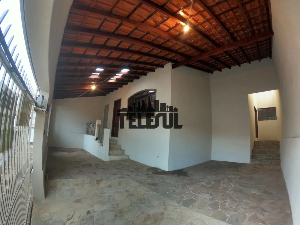 Casa, 3 quartos, 299 m² - Foto 1