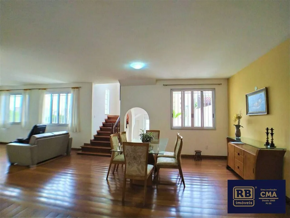 Casa, 5 quartos, 390 m² - Foto 2