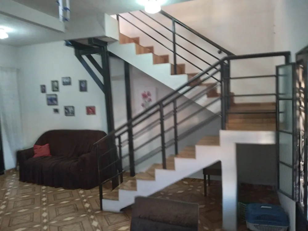 Casa, 6 quartos, 360 m² - Foto 1