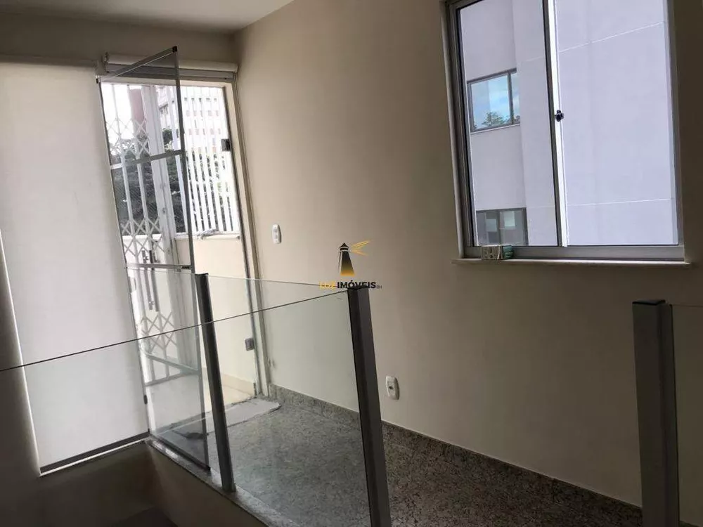 Cobertura à venda com 2 quartos, 113m² - Foto 3