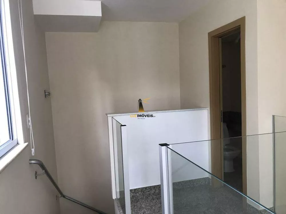 Cobertura à venda com 2 quartos, 113m² - Foto 2