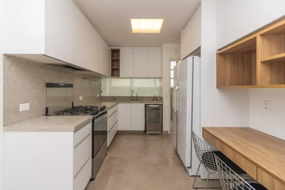 Apartamento, 3 quartos, 213 m² - Foto 2