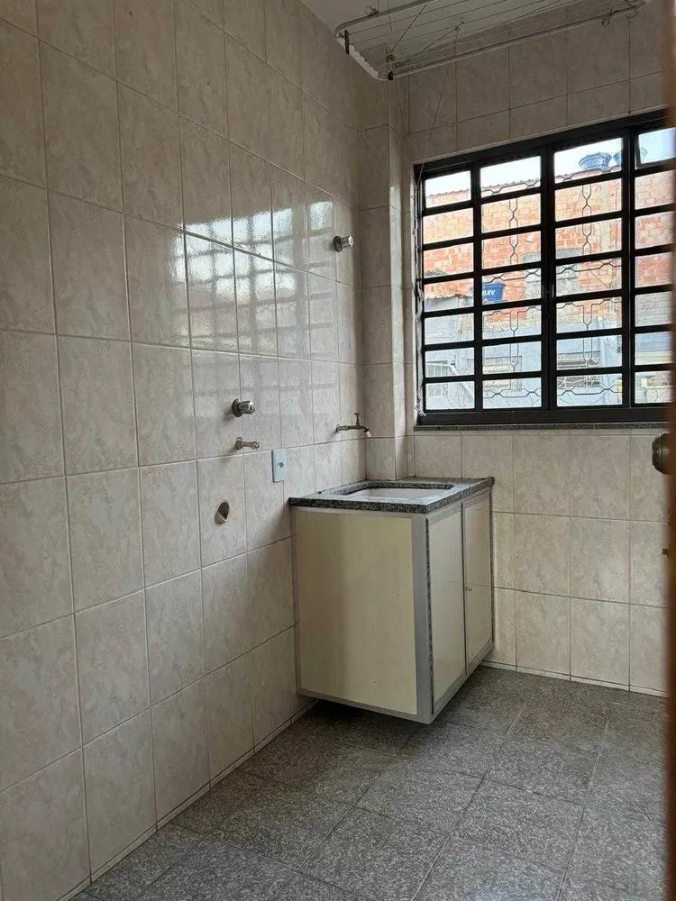 Apartamento à venda com 2 quartos, 61m² - Foto 13