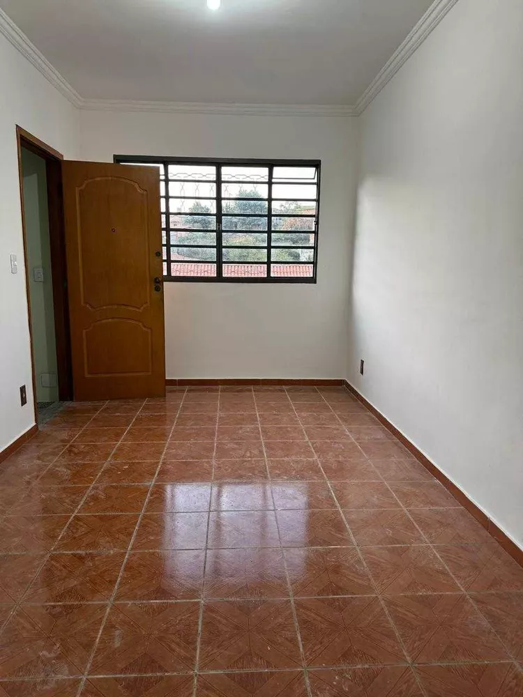 Apartamento à venda com 2 quartos, 61m² - Foto 3