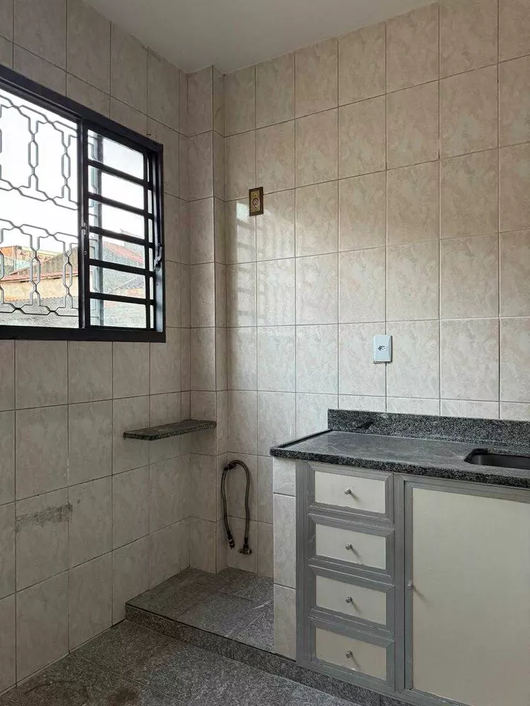 Apartamento à venda com 2 quartos, 61m² - Foto 11