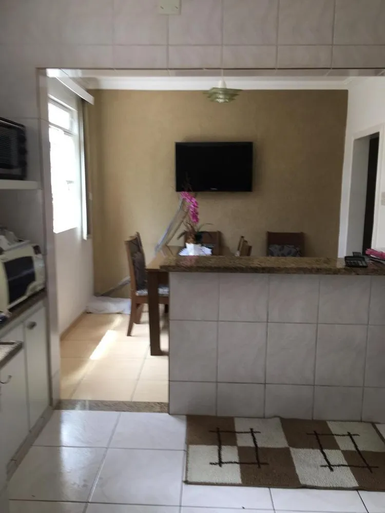 Casa, 3 quartos, 271 m² - Foto 3