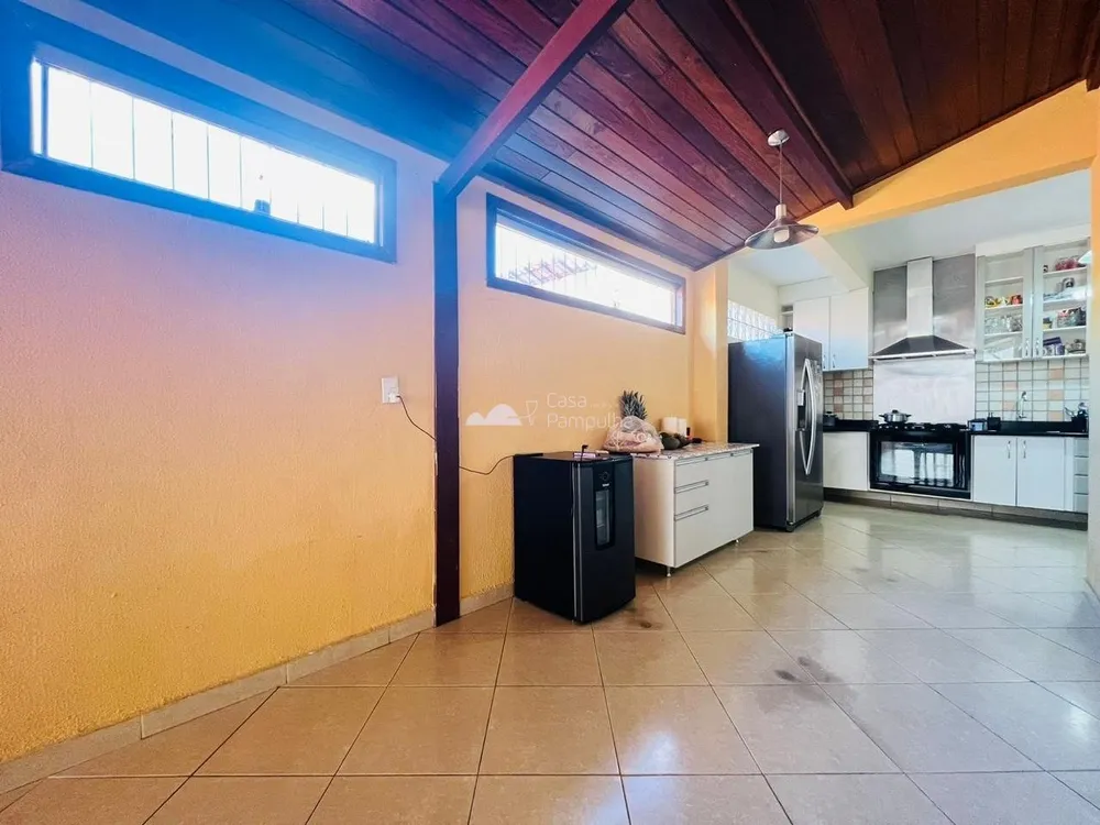 Casa, 4 quartos, 260 m² - Foto 14