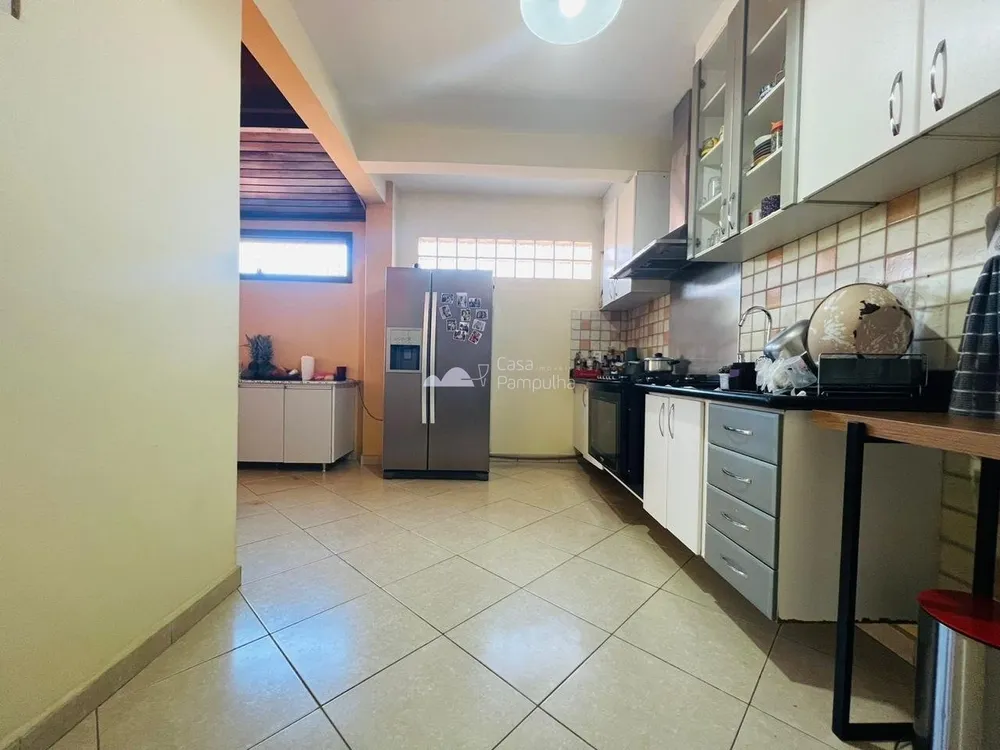 Casa, 4 quartos, 260 m² - Foto 12