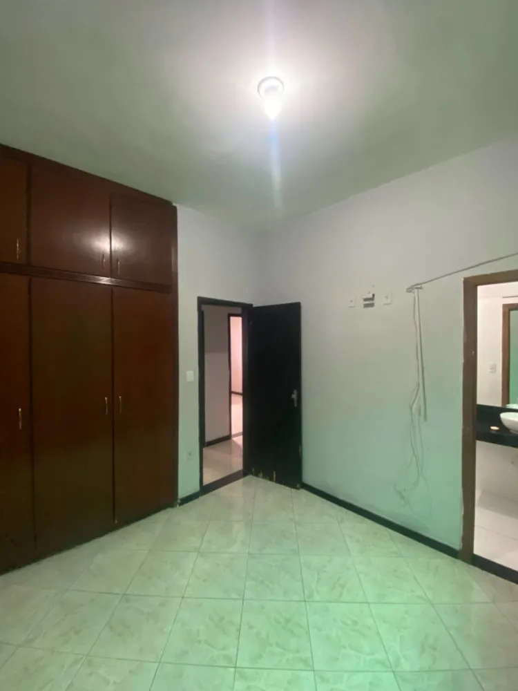 Casa, 6 quartos, 220 m² - Foto 7