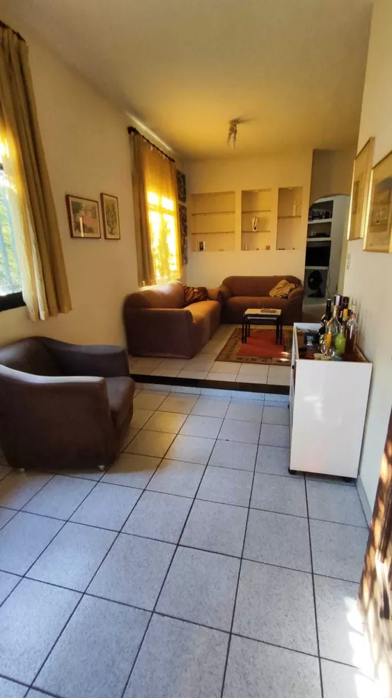 Casa à venda com 5 quartos, 360m² - Foto 3