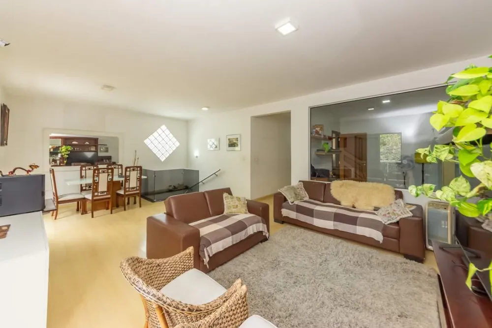 Casa, 3 quartos, 360 m² - Foto 1