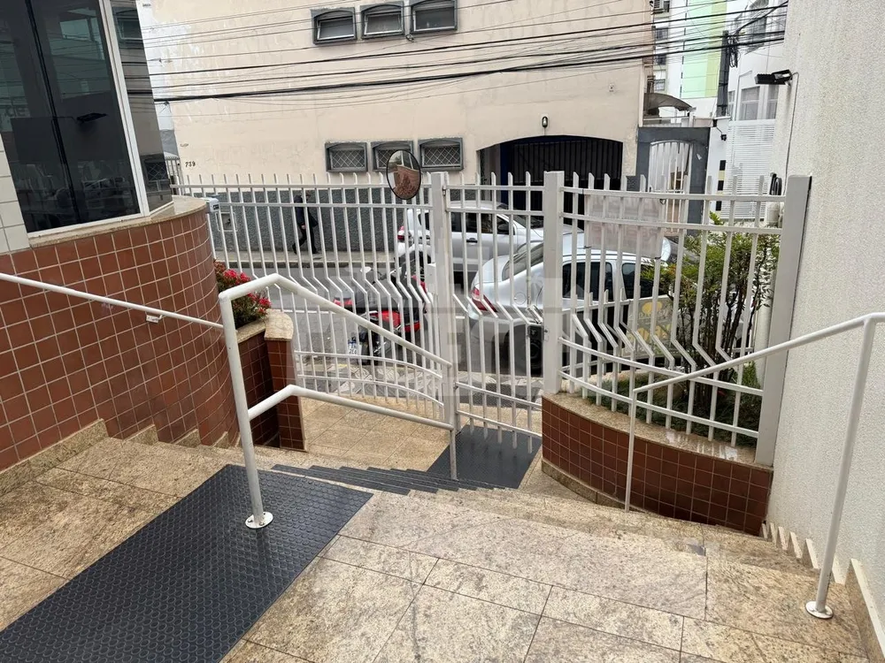 Apartamento, 3 quartos, 550 m² - Foto 2