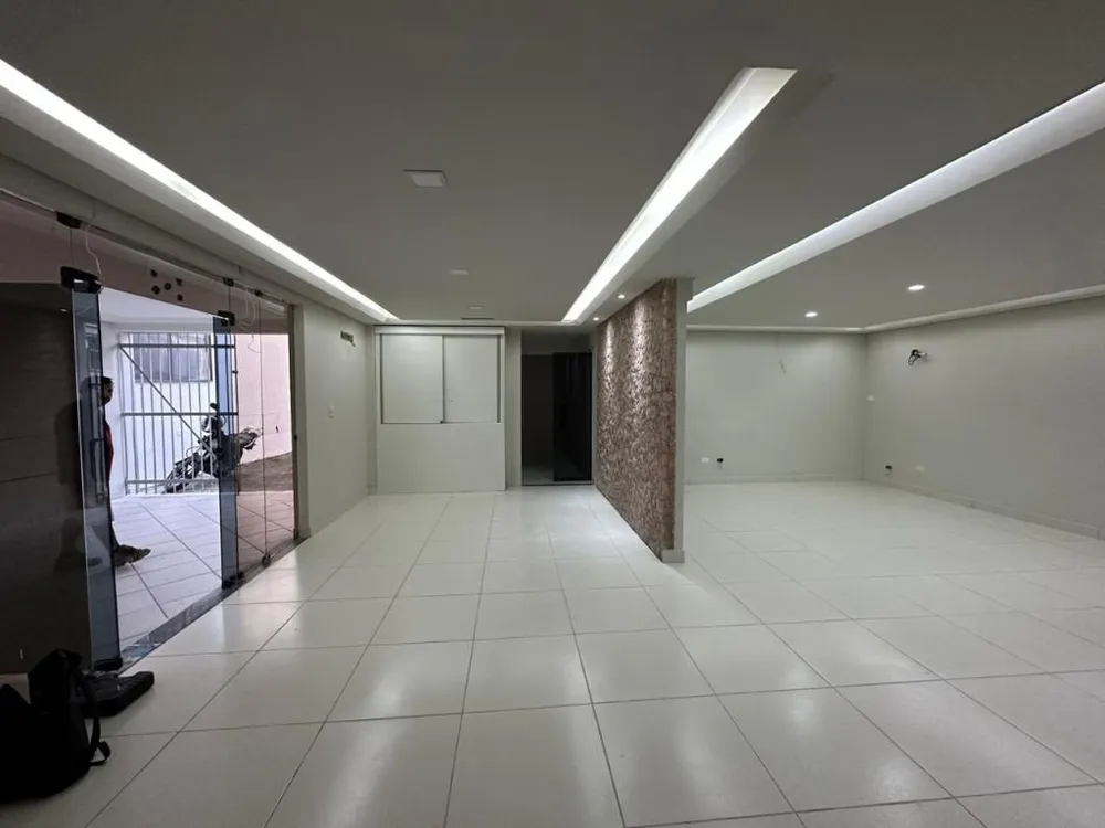 Casa, 1 quarto, 560 m² - Foto 2