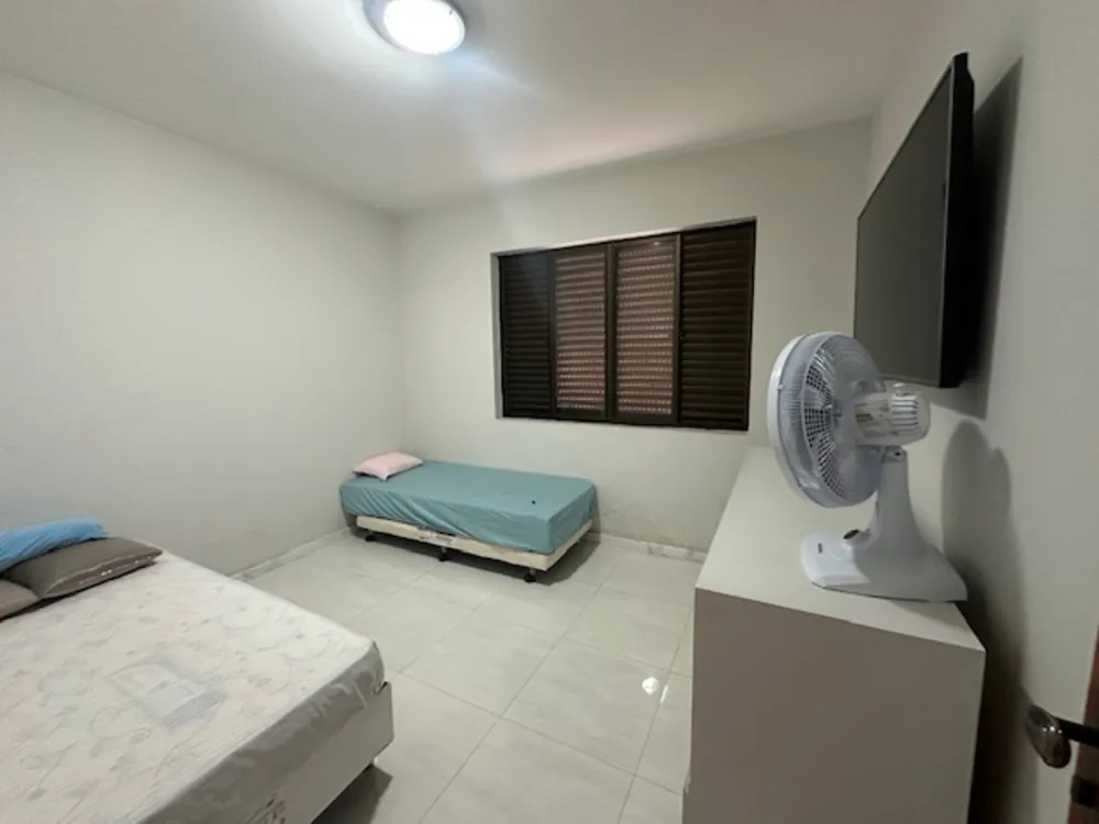 Chácara, 4 quartos, 2423 m² - Foto 8