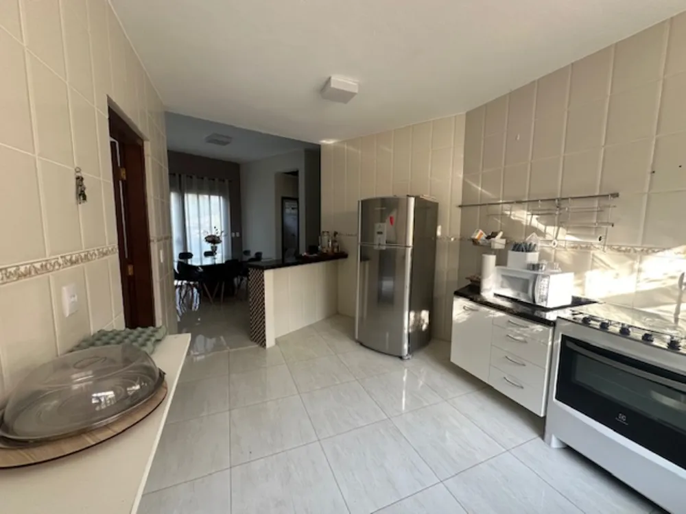 Sítio, 4 quartos, 2423 m² - Foto 5