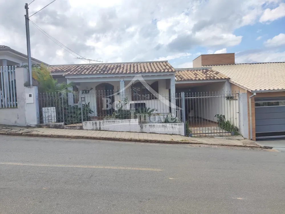Casa, 1 quarto, 140 m² - Foto 1