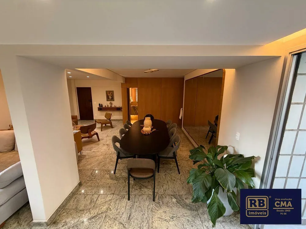 Apartamento, 4 quartos, 210 m² - Foto 1