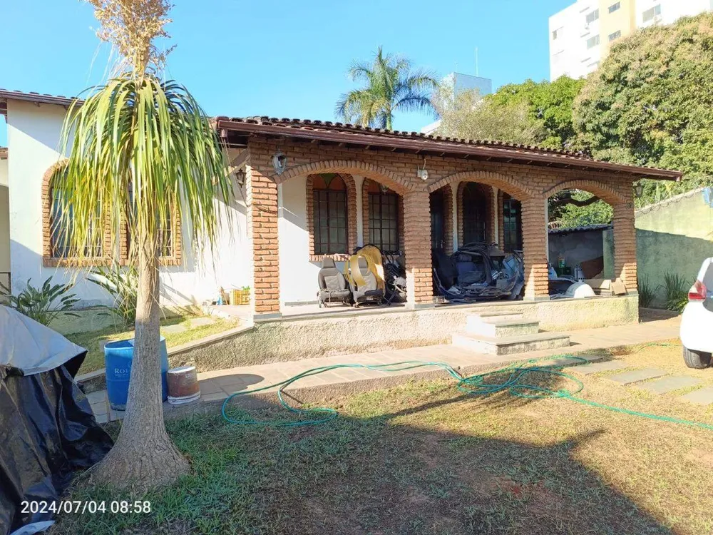 Casa, 4 quartos, 199 m² - Foto 1