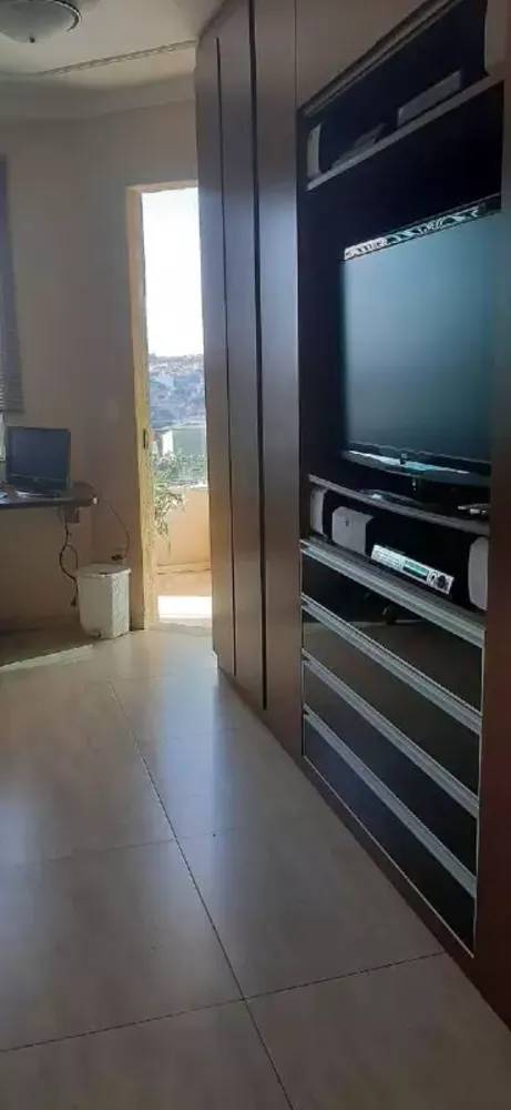 Casa, 4 quartos, 220 m² - Foto 5