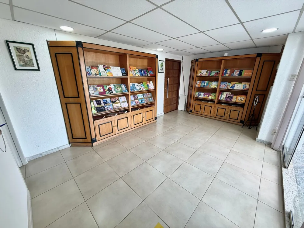 Casa, 9 quartos, 371 m² - Foto 1