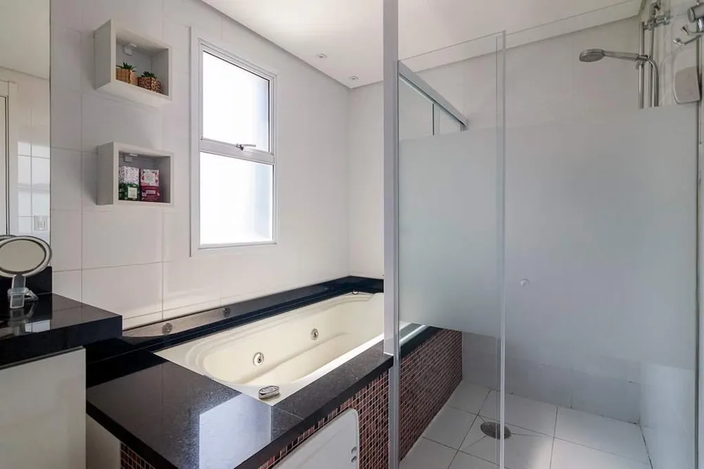 Apartamento, 3 quartos, 147 m² - Foto 1