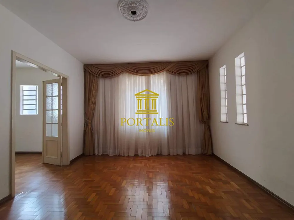 Casa, 4 quartos, 230 m² - Foto 2