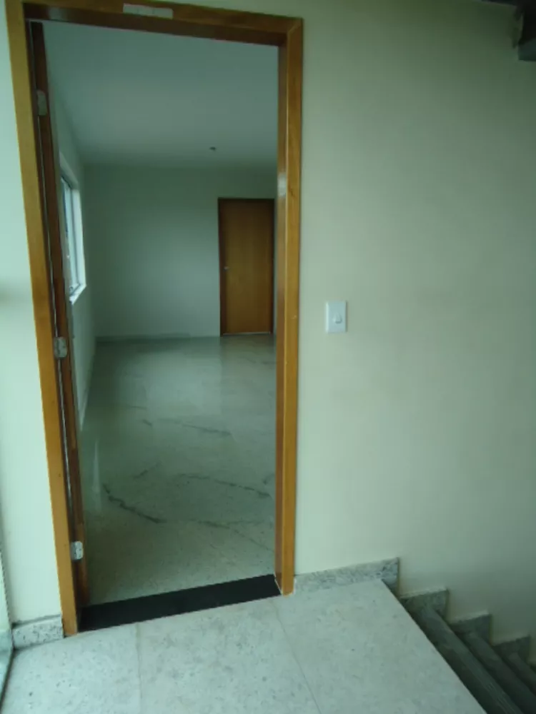 Apartamento à venda com 3 quartos, 75m² - Foto 21