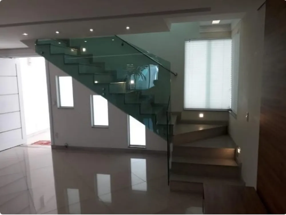 Casa, 3 quartos, 210 m² - Foto 3