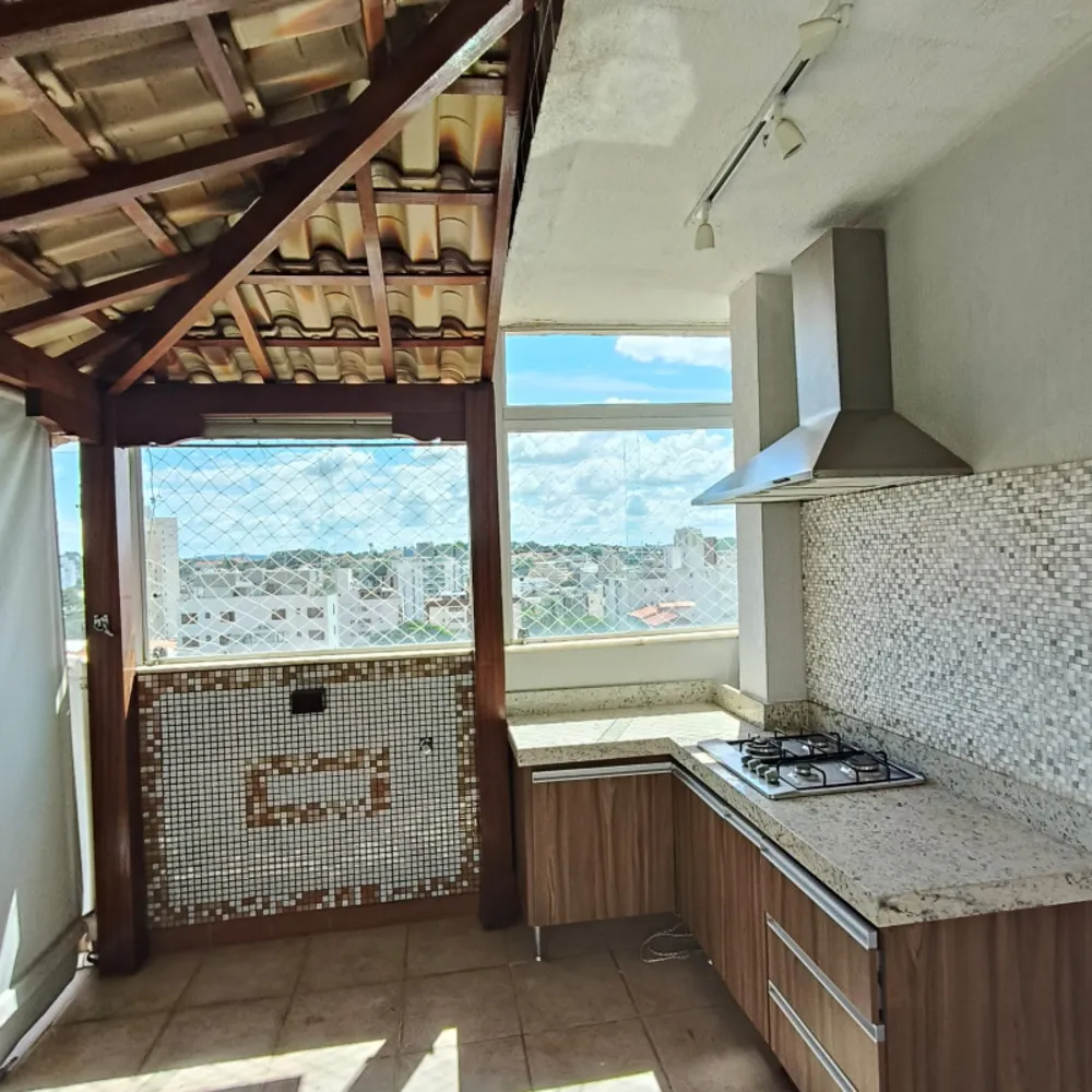 Cobertura, 4 quartos, 180 m² - Foto 1