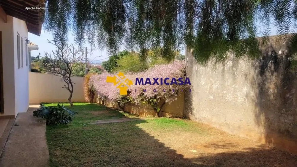 Casa, 3 quartos, 340 m² - Foto 2