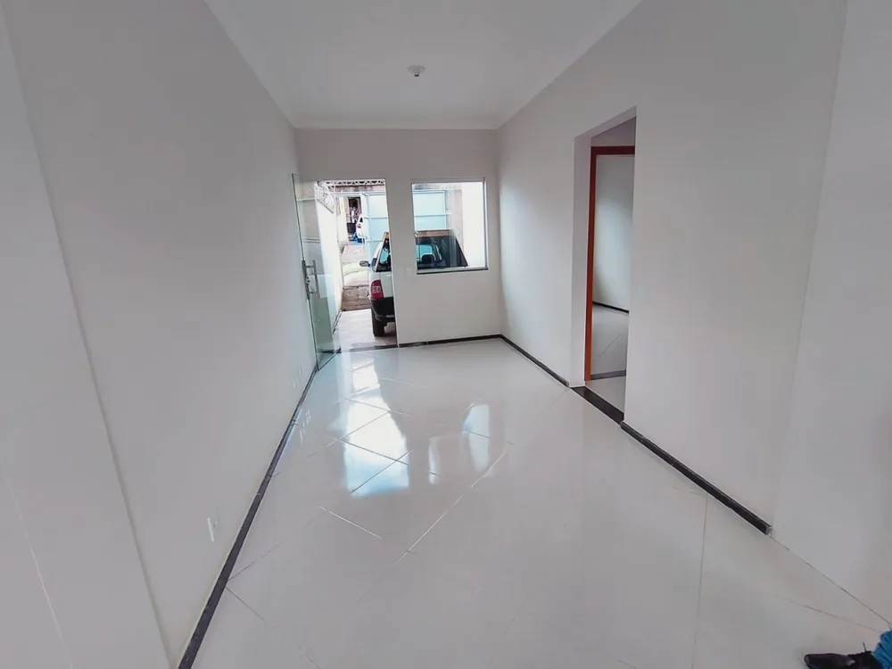 Casa, 2 quartos, 48 m² - Foto 1